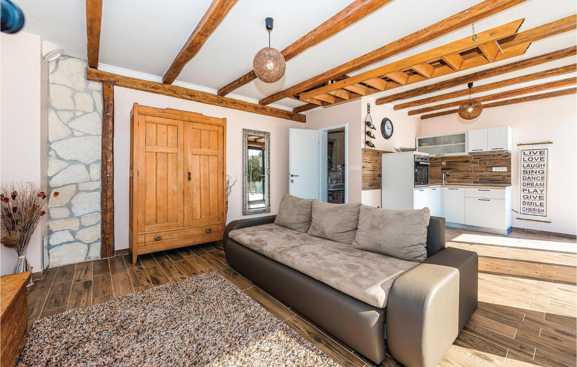Gorgeous Home In Kijevo With Kitchen Exteriör bild